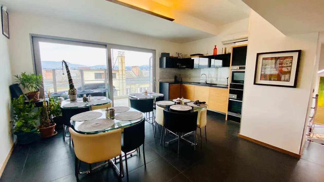 Parliament Penthouse Apartment Budapest