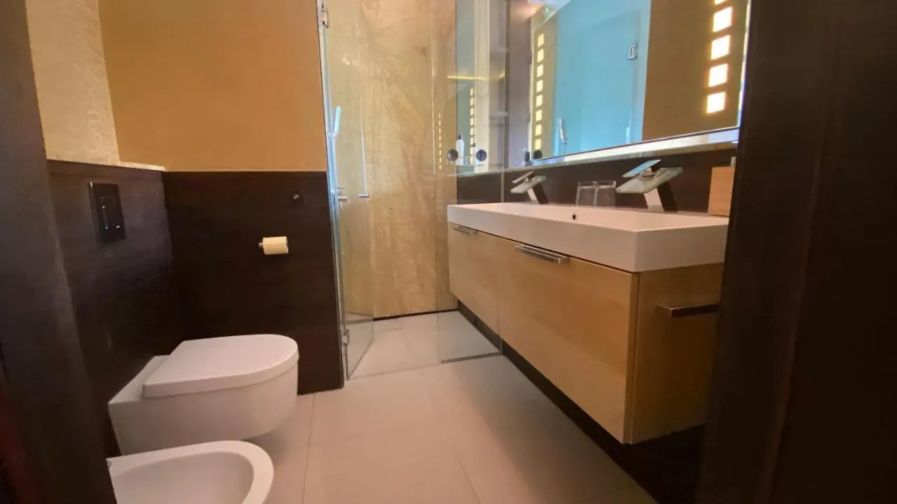 Parliament Penthouse Apartment Budapest Hungary