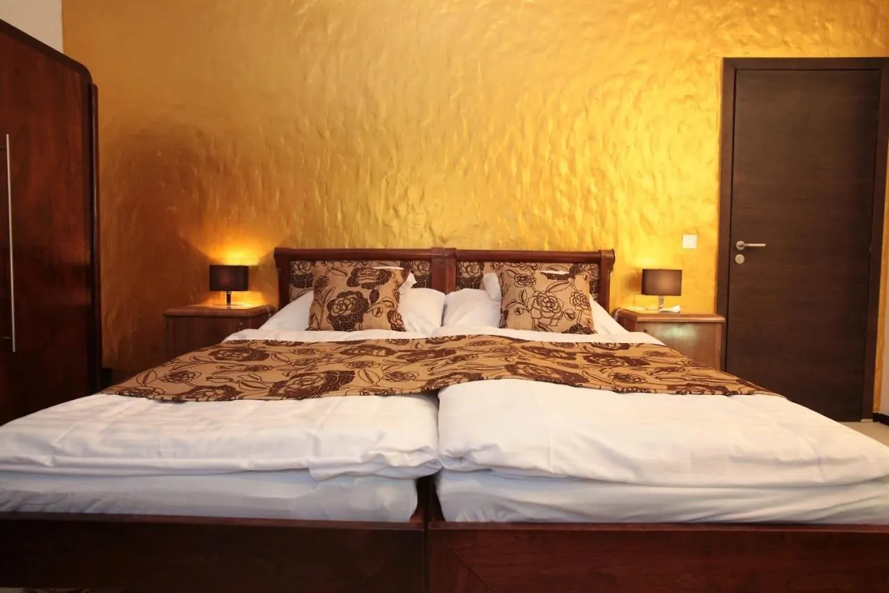 Parliament Penthouse Apartment Budapest